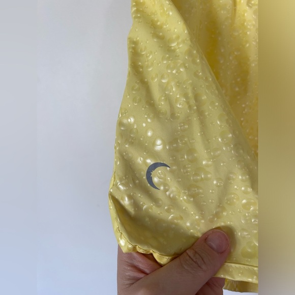 BNWOT Zyia Yellow Fizz Bomber Shorts Size M - Picture 7 of 8